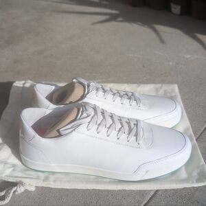 Men's Novella The Preface Edition 01 white leather sneaker Size 10 NWOB
